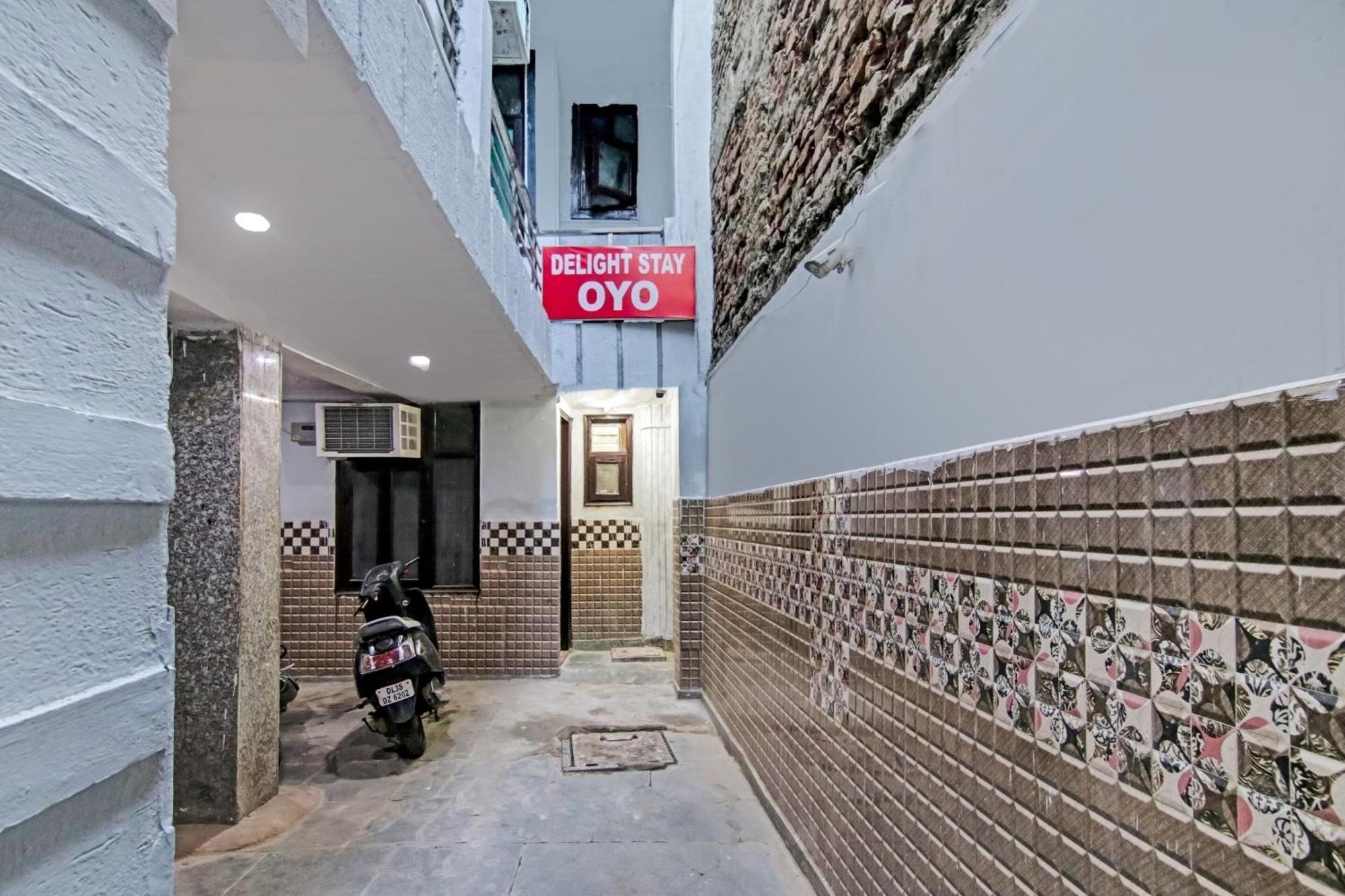 ניו דלהי Hotel O Chaudhary Villa מראה חיצוני תמונה